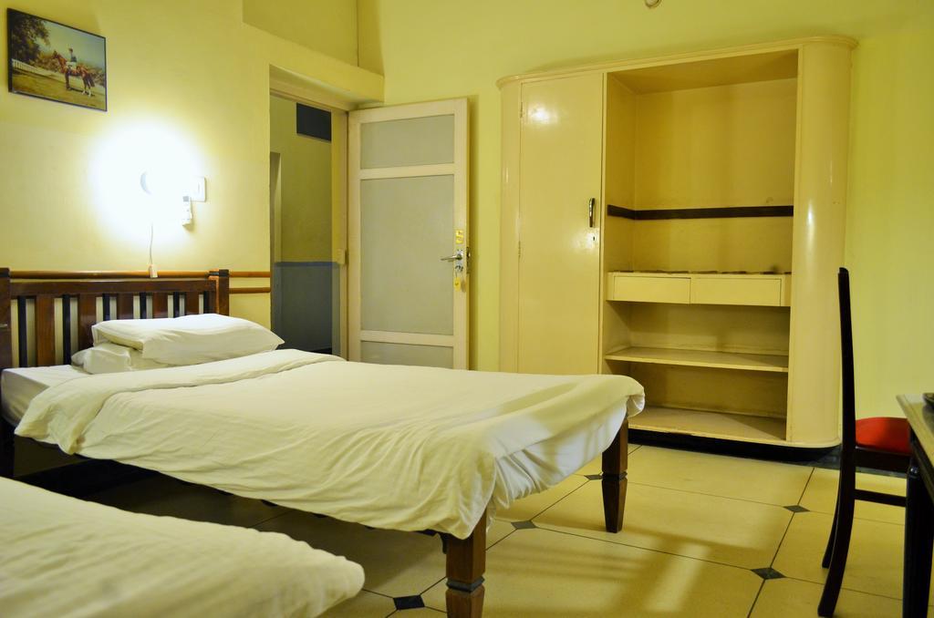 Hotel Inn Season Mahāmandir Quarto foto